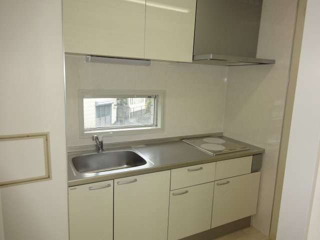 フローレス東松本のキッチン