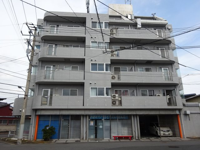 フローレス東松本の外観