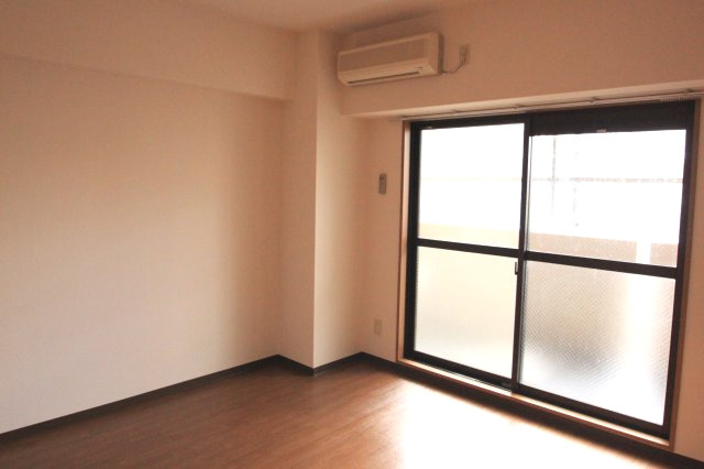 サンピリア小阪( 近畿大学 一人暮らし )の洋室