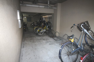 【その他共用部分】 | 東洋プラザ田辺 | 自転車置き場