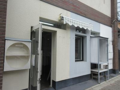 俵屋町貸店舗の外観