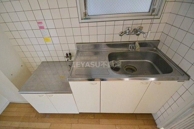 広島市西区天満町の賃貸マンションのキッチン
