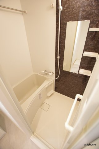 リッジ姫島（旧サムティ姫島ルメート）　仲介手数料無料の浴室