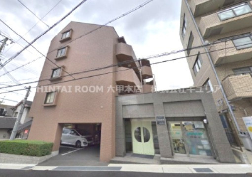 ビレッジ春日野道の外観