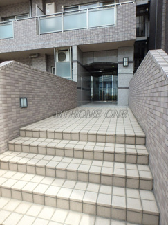 【エントランス】 | エントランス