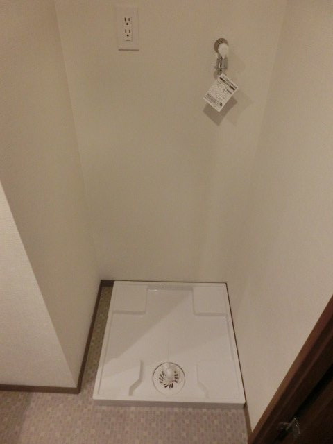 フラッツパーク塚本の設備|室内洗濯盤