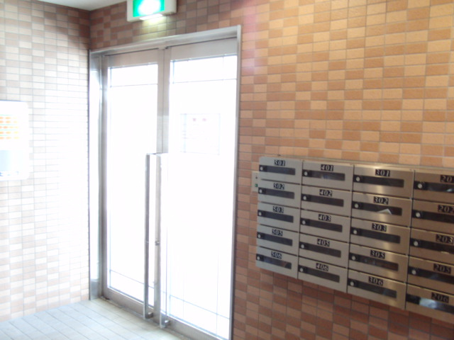 WEST VILA 21のロビー