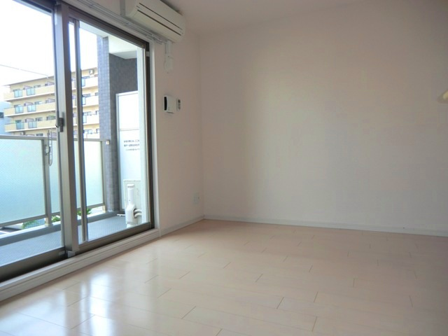 メゾンT.I.Uの居間・リビング