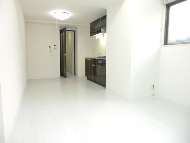 ル　ヴェール新大阪の居間・リビング