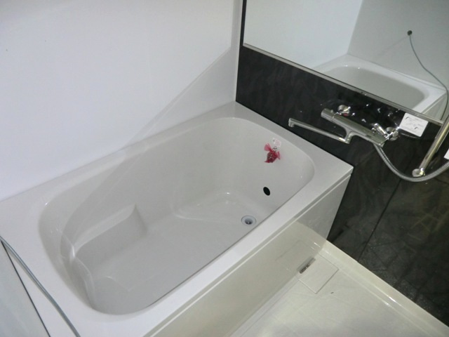 ル　ヴェール新大阪の浴室|仕事疲れのお風呂はマイホームに限る