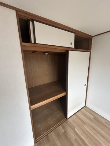 タクティ三津屋の収納