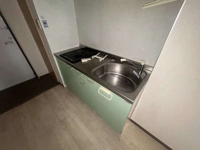 大阪市淀川区木川西４丁目の賃貸マンションのキッチン