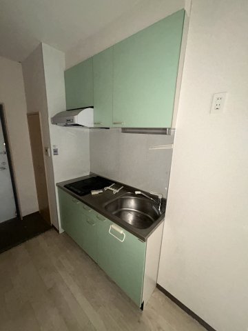 大阪市淀川区木川西４丁目の賃貸マンションのキッチン