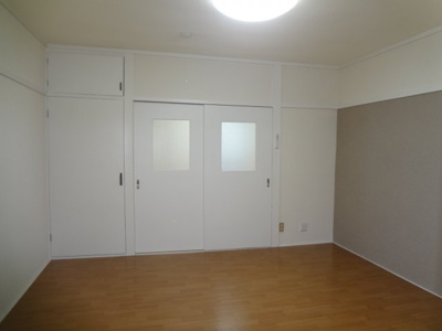 【洋室】 | コーポモニカ