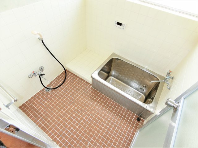 山武市井之内2966邸の浴室