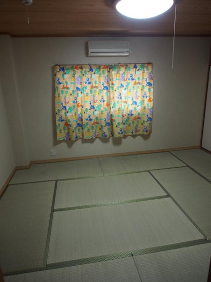 【寝室】 | 使い勝手のいい寝室です