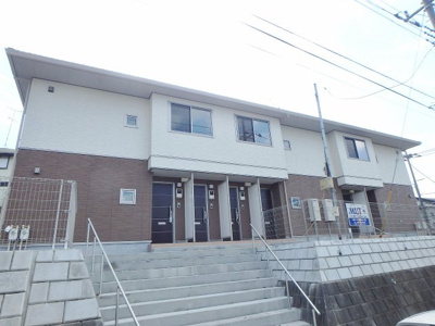 【外観】 | アンビエラA【SHM】 | 積水ハウス施工の賃貸住宅シャーメゾン♪ペットOK！ワンちゃん・ネコちゃんと一緒に暮らせる築浅アパートです☆