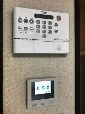 【設備】 | クレイノオーシャンパル | モニター付きインターホン
