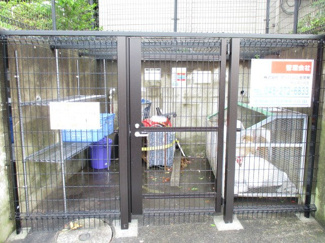 【その他共用部分】 | 敷地内ごみ置き場でごみ出しもらくらく～♪忙しい社会人さんや主婦さんにもうってつけ！