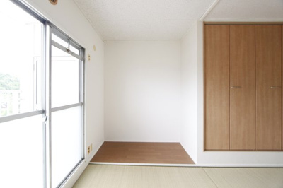 【和室】 | 関屋あしびハイツ９棟 | 和室があると落ち着いた雰囲気になりますね