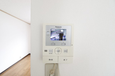 【設備】 | 関屋あしびハイツ９棟 | モニターホンです