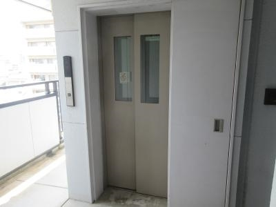 シティコート丸太町のその他|エレベーター