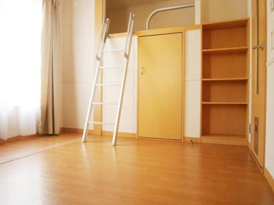 【居間・リビング】 | レオパレスポムール | 同タイプ