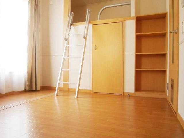 【居間・リビング】 | レオパレスポムール | 同タイプ