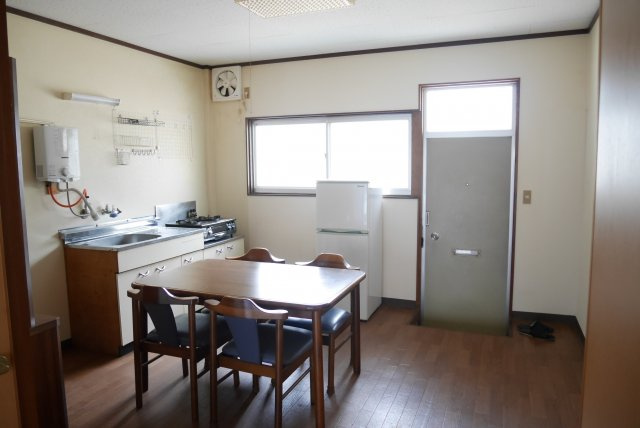 コーポ国府の居間・リビング