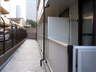 【バルコニー】 | レオパレスフィオレ２