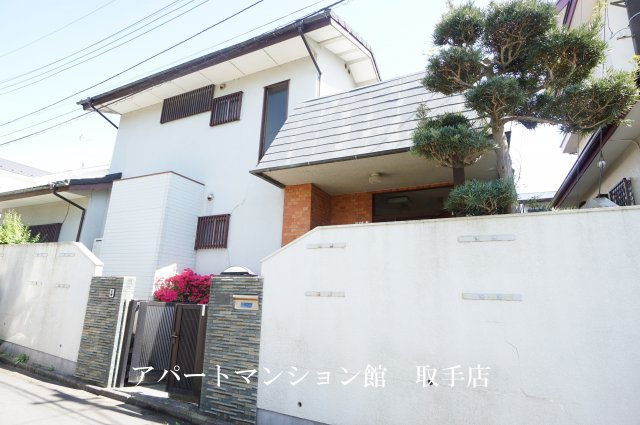 井野台3丁目貸家の外観