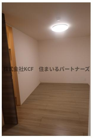 モンテベール南風の洋室