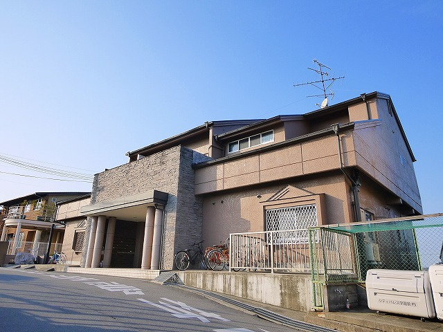 シティパレス学園前P-10の外観|外観もきれいです