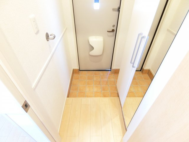 クラルテ　Ｍの玄関