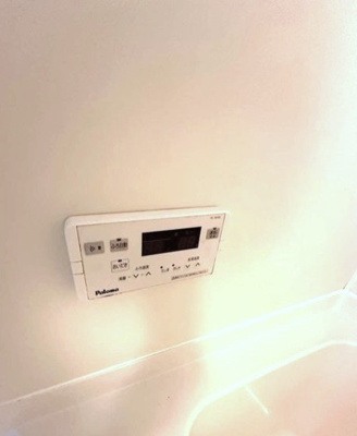 【設備】 | サンハイツ弐番館 | バスルームは追い焚き機能付きです！いつでもぽかぽかお風呂に入れて一日の疲れもすっきりリフレッシュ♪