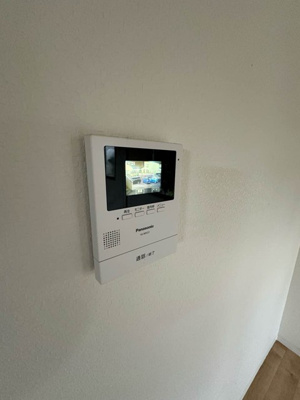 【セキュリティ】 | サンハイツ弐番館 | 防犯対策に有効なカメラ付きインターホン！録画機能が付いているので留守中の訪問者まで確認できます♪