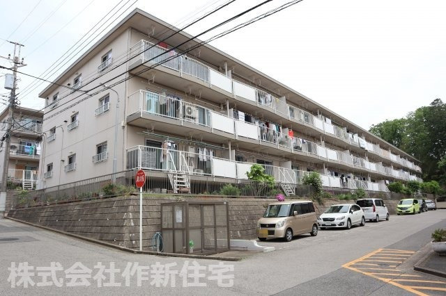 勝田台ファミリーハイツ　１階専用庭付