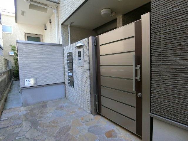 【エントランス】 | フジパレス東三国ヶ丘EAST