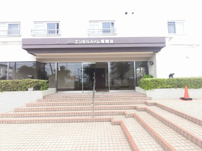 【エントランス】 | エンゼルハイム港南台 | エントランス部分