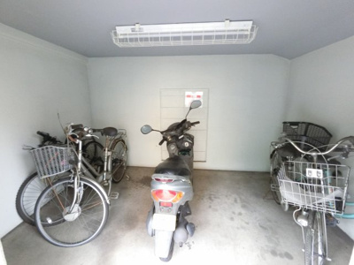 【その他共用部分】 | サニーヒル上大岡 | 自転車置き場です。
使用料不要です。