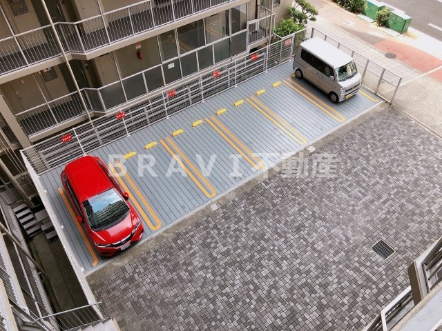 森の宮ハイツ　BRAVI不動産の駐車場|【森の宮ハイツ】駐車場