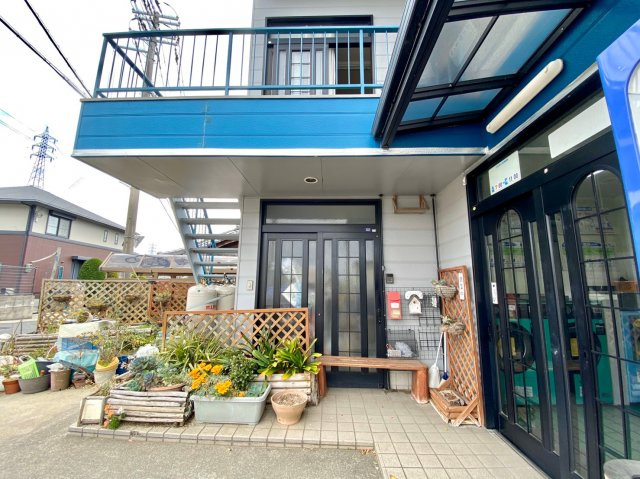 岸和田市流木町　店舗付住宅の外観