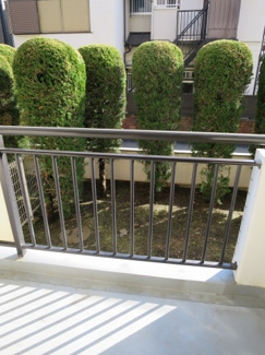 【庭】 | レジデンス八雲台 | たまにはお庭で休日を過ごしてみるのもよいかもしれません