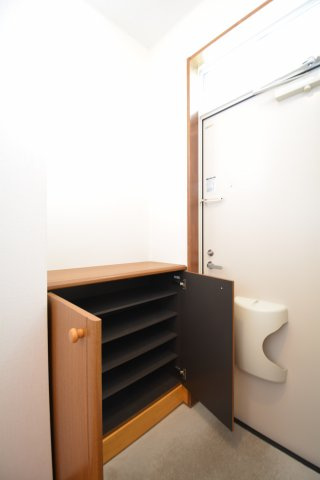 【収納】 | ハイセレールセレブB | シューズボックス