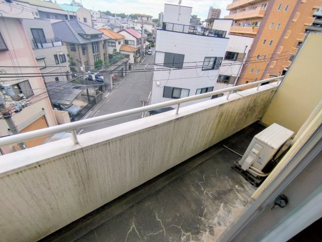 【バルコニー】 | ベルハウス壱番館
