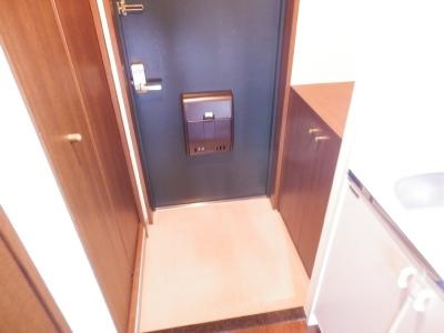 リーガル京都河原町Ⅲの玄関