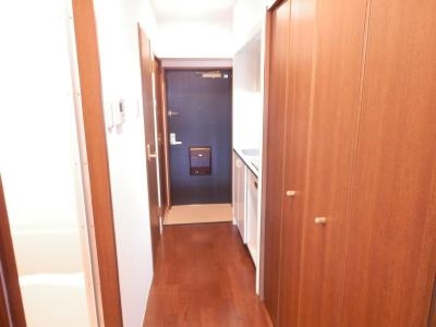 リーガル京都河原町Ⅲの内装|廊下