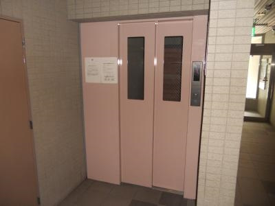 リーガル京都河原町Ⅲの設備|エレベーター
