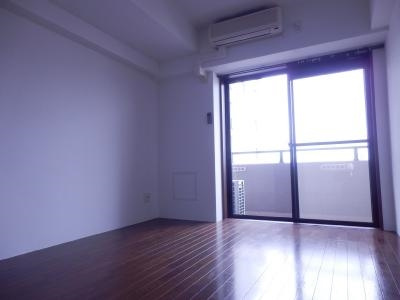 リーガル京都河原町Ⅲの居間・リビング|洋室