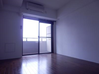 リーガル京都河原町Ⅲの居間・リビング|洋室